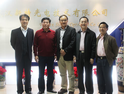 武汉市人民政府副秘书长、武汉市侨联主席一行到我司调研